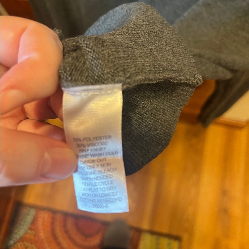 Liz Claiborne lightweight grey sweater petite XXL NWT - Picture 4 of 4